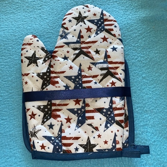 DELUXE KITCHEN SET Oven mitt and hot pad red white blue stars stripes size OSFA - Picture 2 of 7